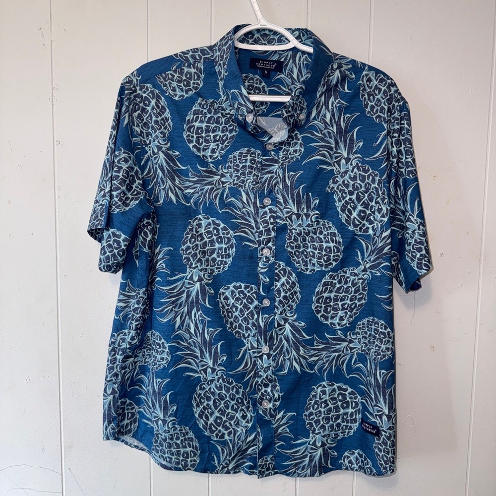 Simply Southern Mens Small Blue Pineapple Tropical Shirt Short Sleeve